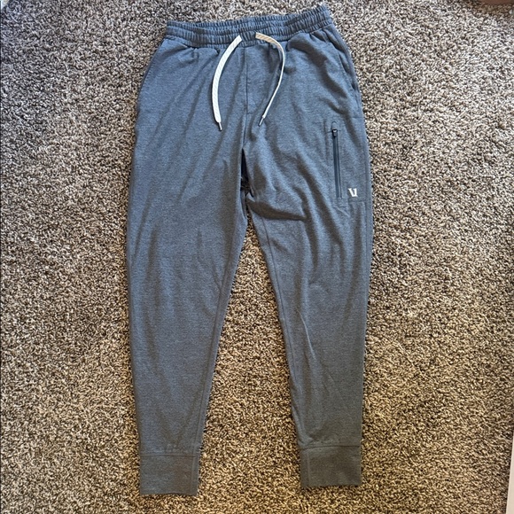 Vuori Men's Heather Gray Jogger Sweatpants with Drawstring